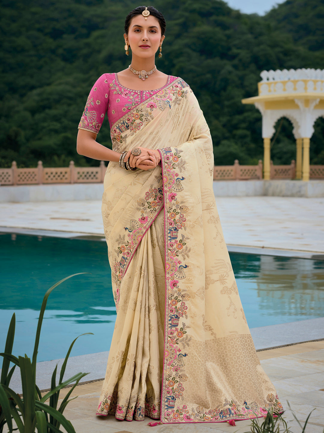 Cream Color Pure Dola Silk Patch Work Border Embroiderey Saree with Contrast Blouse