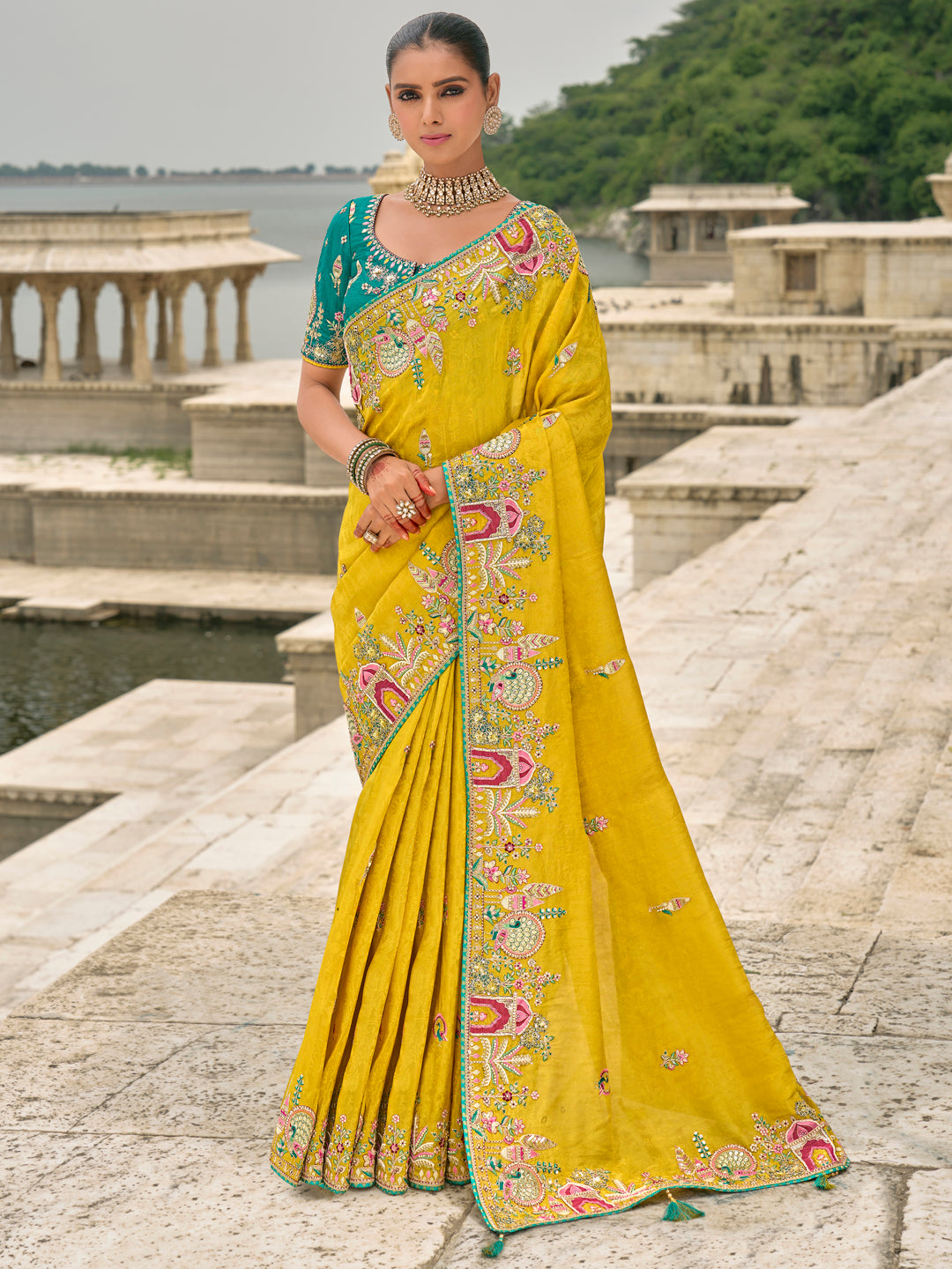 Yellow Color Banarasi Silk Embroidered with Heavy Patchwork Border Saree with Contrast Blouse