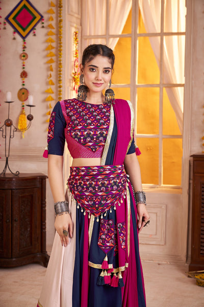 Navratri Designer print with katchi work Ready To Wear Lehenga Choli (Copy) houseofpanchhi