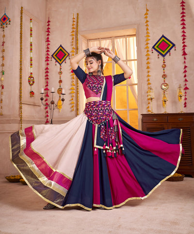 Navratri Designer print with katchi work Ready To Wear Lehenga Choli (Copy) houseofpanchhi
