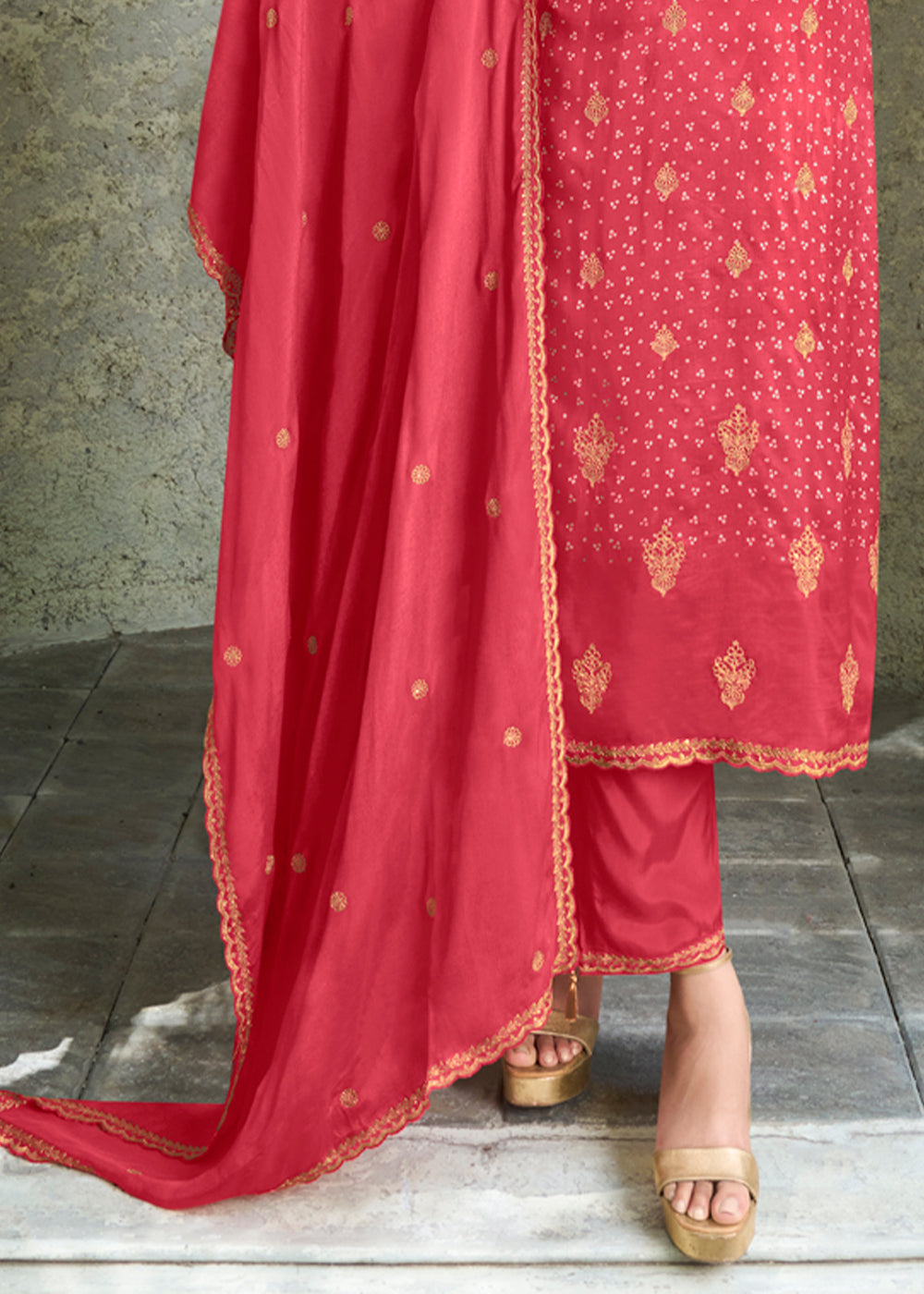 Dola Silk Fabric Bandhni Print & Zari Work Ready to wear Salwar & Kurta Set