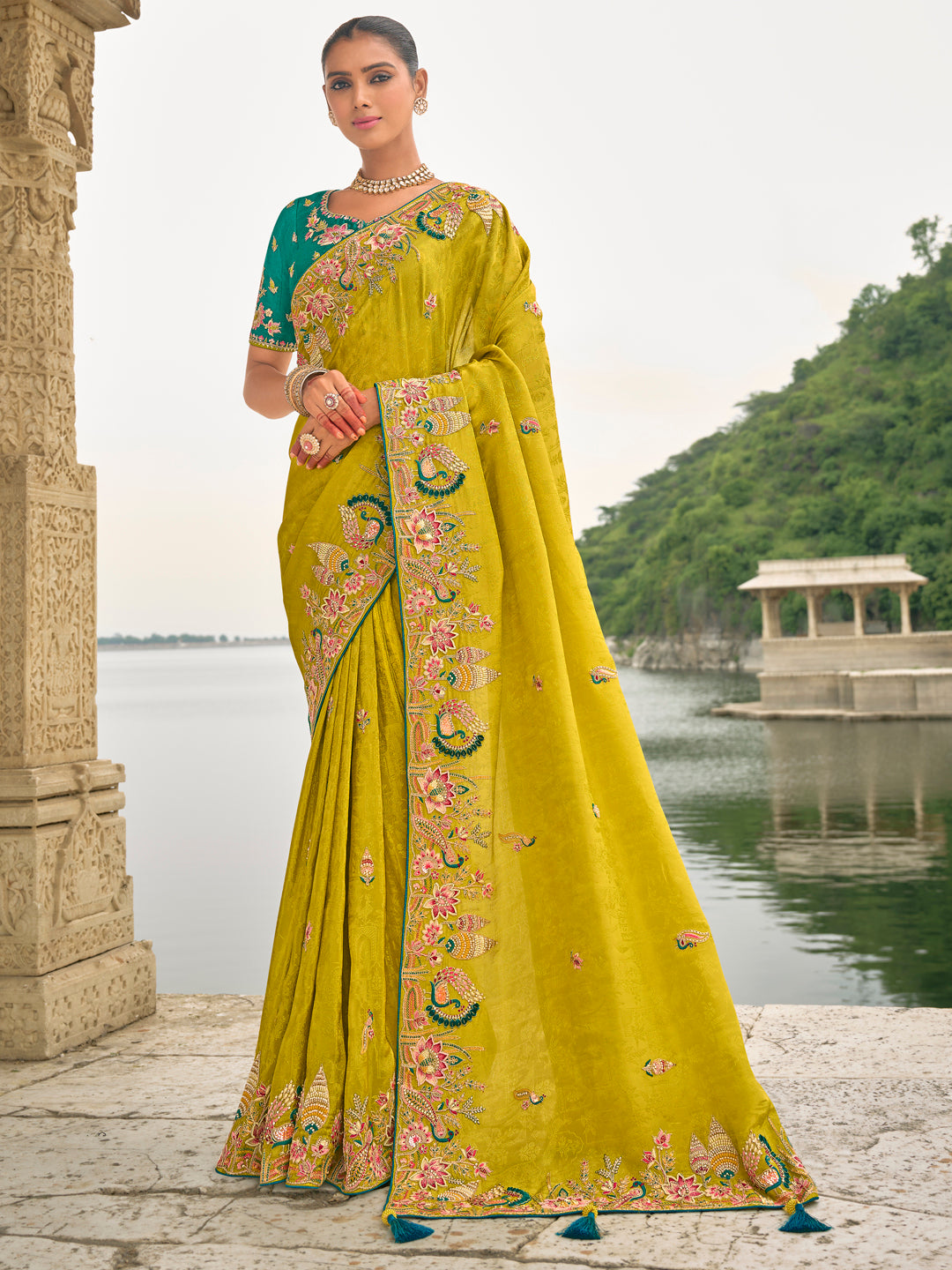 Yellow Color Banarasi Silk Heavy Embroidered Border Saree with Different Motif using Thread,Stones & with Contrast Blouse