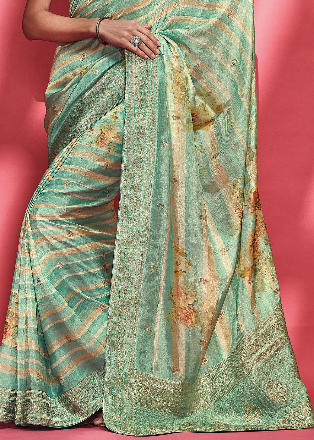 Green Color Pure Viscos Woven Digitally Printed Saree