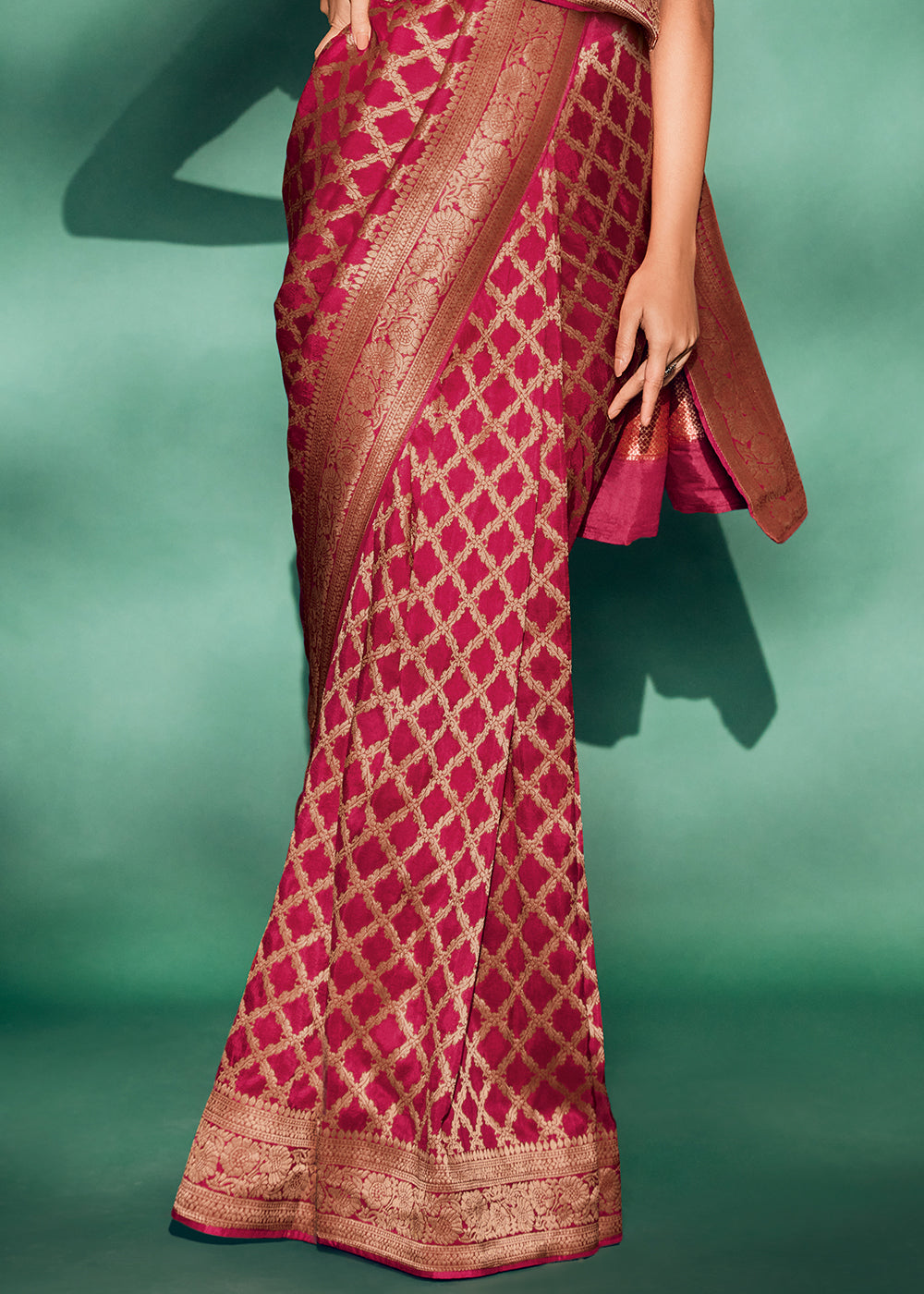 Pink Color Pure Viscos Woven Saree