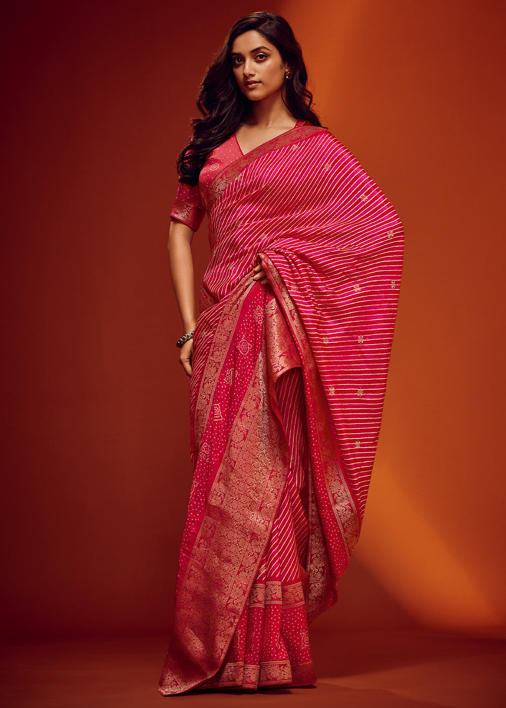 Pink Color Digitally Printed Pure Viscos Woven Saree