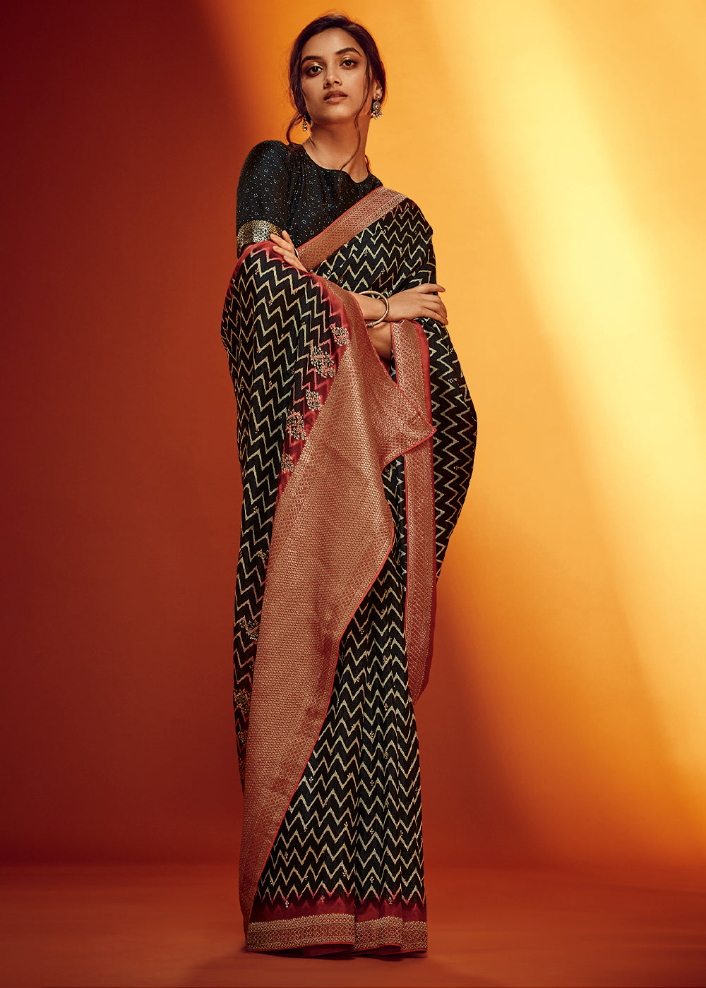 Black Color Digitally Printed Pure Viscos Woven Saree