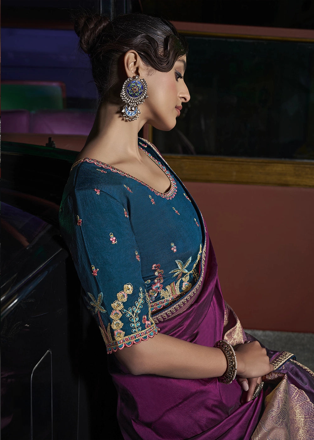 Purple Pure Silk with Heavy Designer Weaved Pallu & Fancy Lace Designer Saree with Contrast Embroidered Blouse.